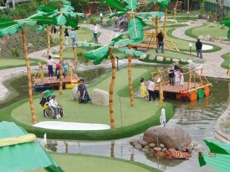 Adventure Golf